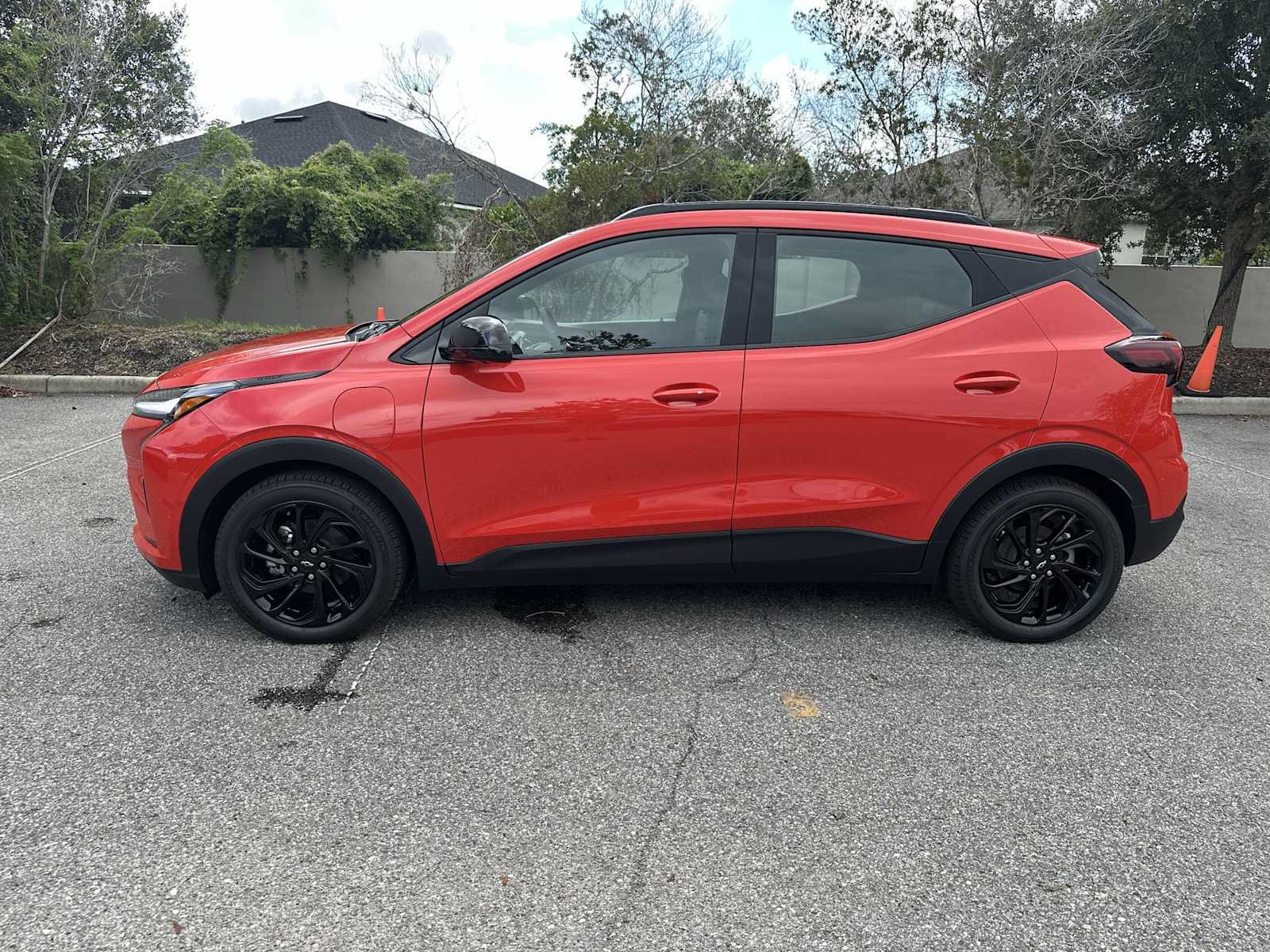 New 2027 Chevrolet Bolt RS w/ Technology Package FWD image 3