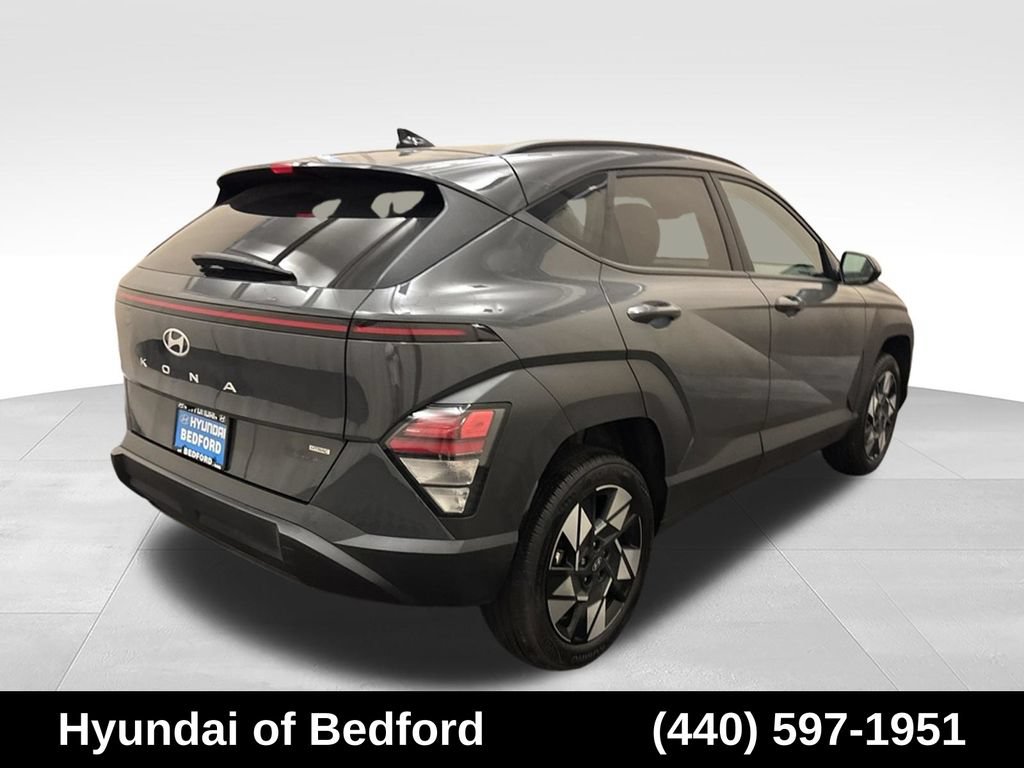 Used 2024 Hyundai Kona SEL w/ Convenience Package AWD/4WD image 5