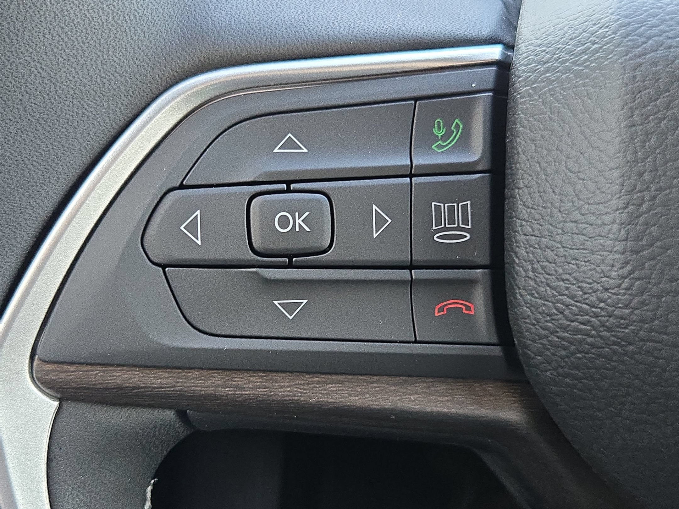 New 2027 Jeep Grand Cherokee Limited AWD/4WD image 23