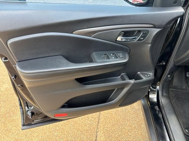 Used 2022 Honda Pilot Special Edition image 18