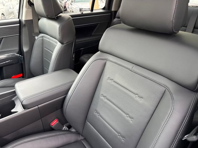 New 2026 Hyundai Santa Fe Limited AWD/4WD image 29