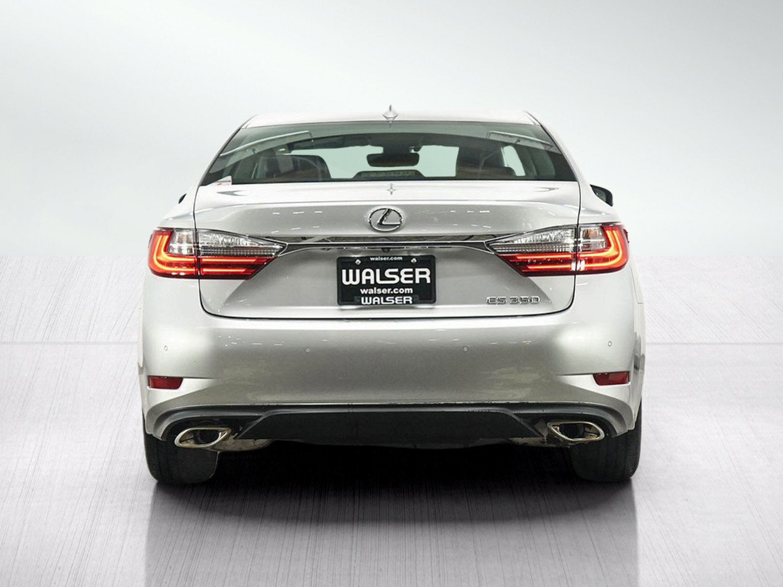 Used 2017 Lexus ES 350 w/ Luxury Package FWD image 4