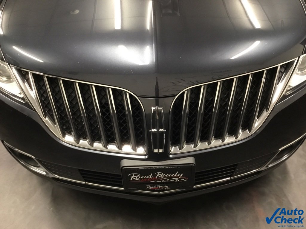 Used 2013 Lincoln MKX AWD image 19