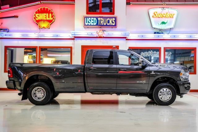 Used 2023 RAM 3500 Laramie image 11