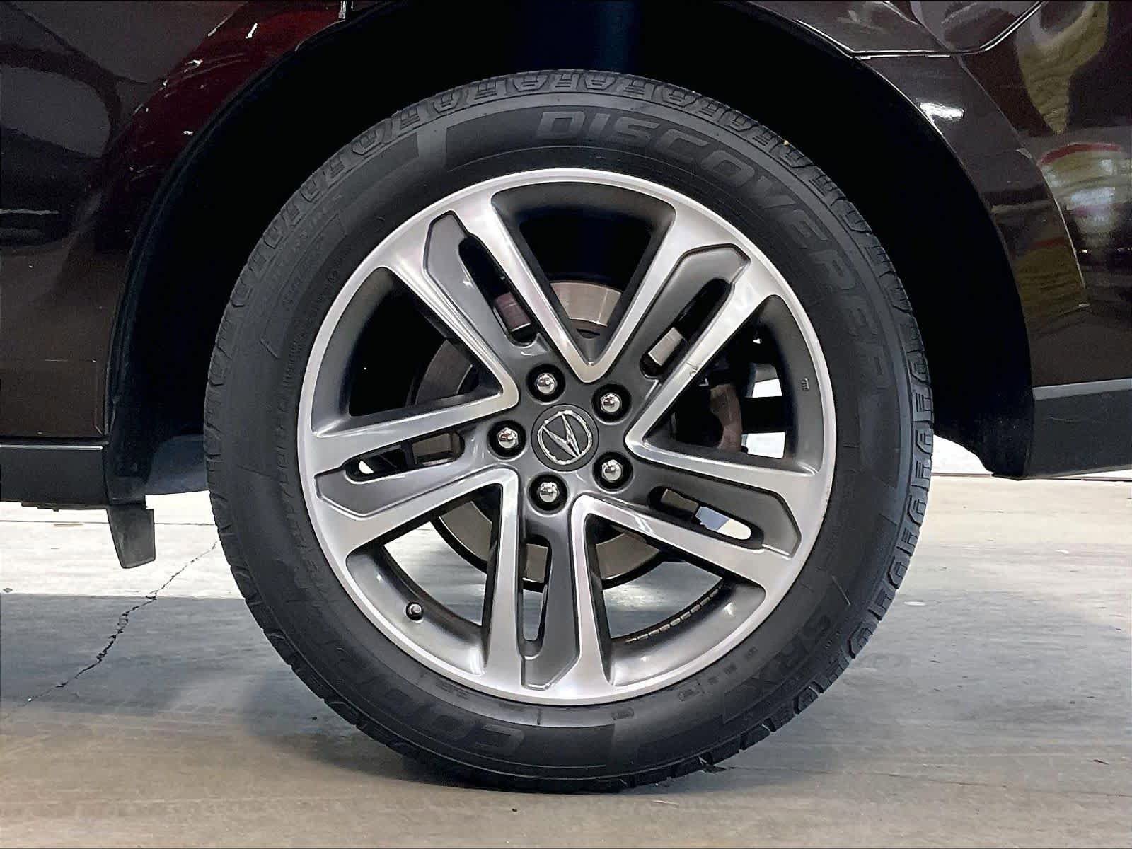 Used 2018 Acura MDX FWD w/ Advance Package image 11