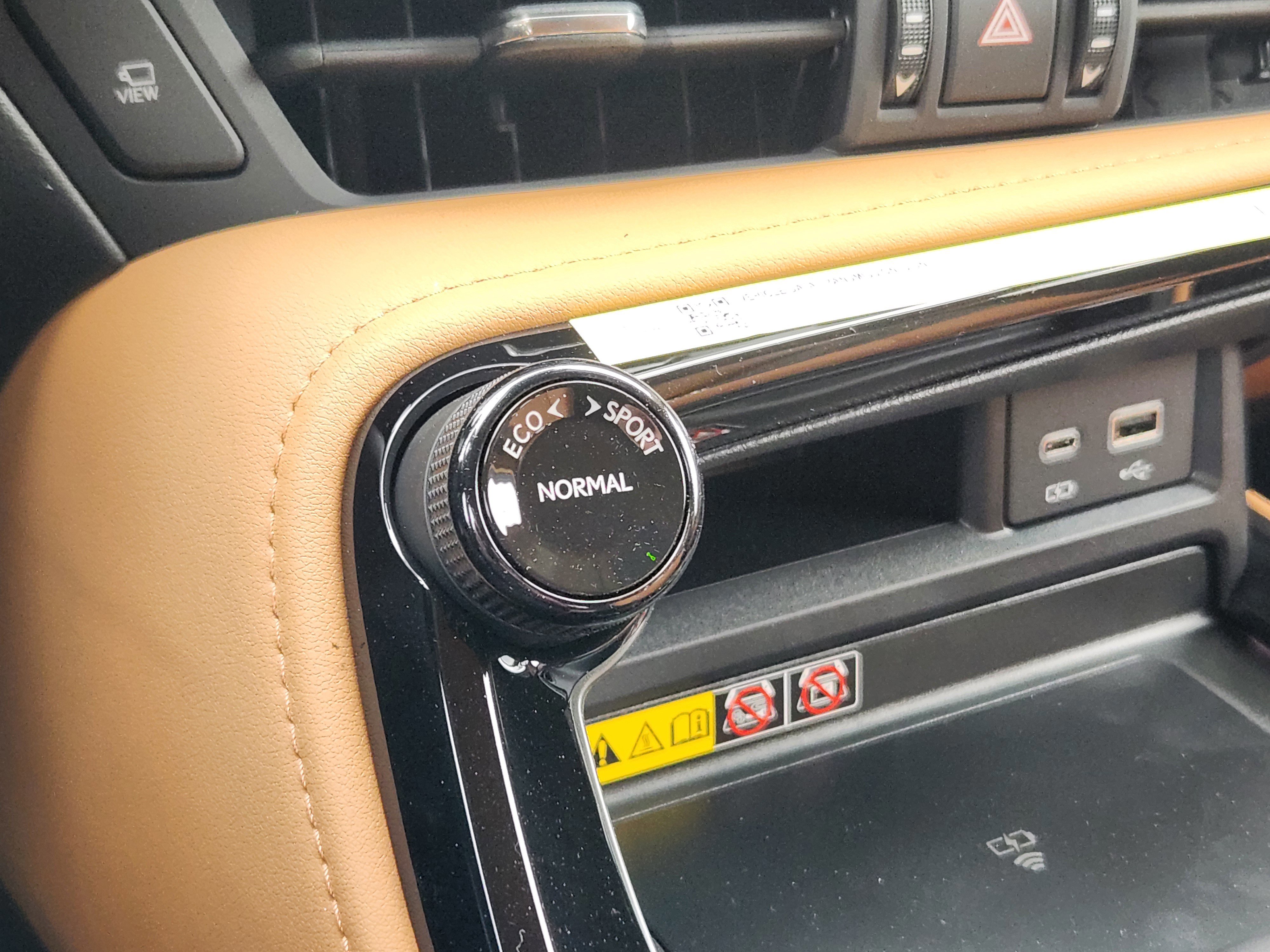 New 2026 Lexus NX 350h AWD w/ Premium Package image 27
