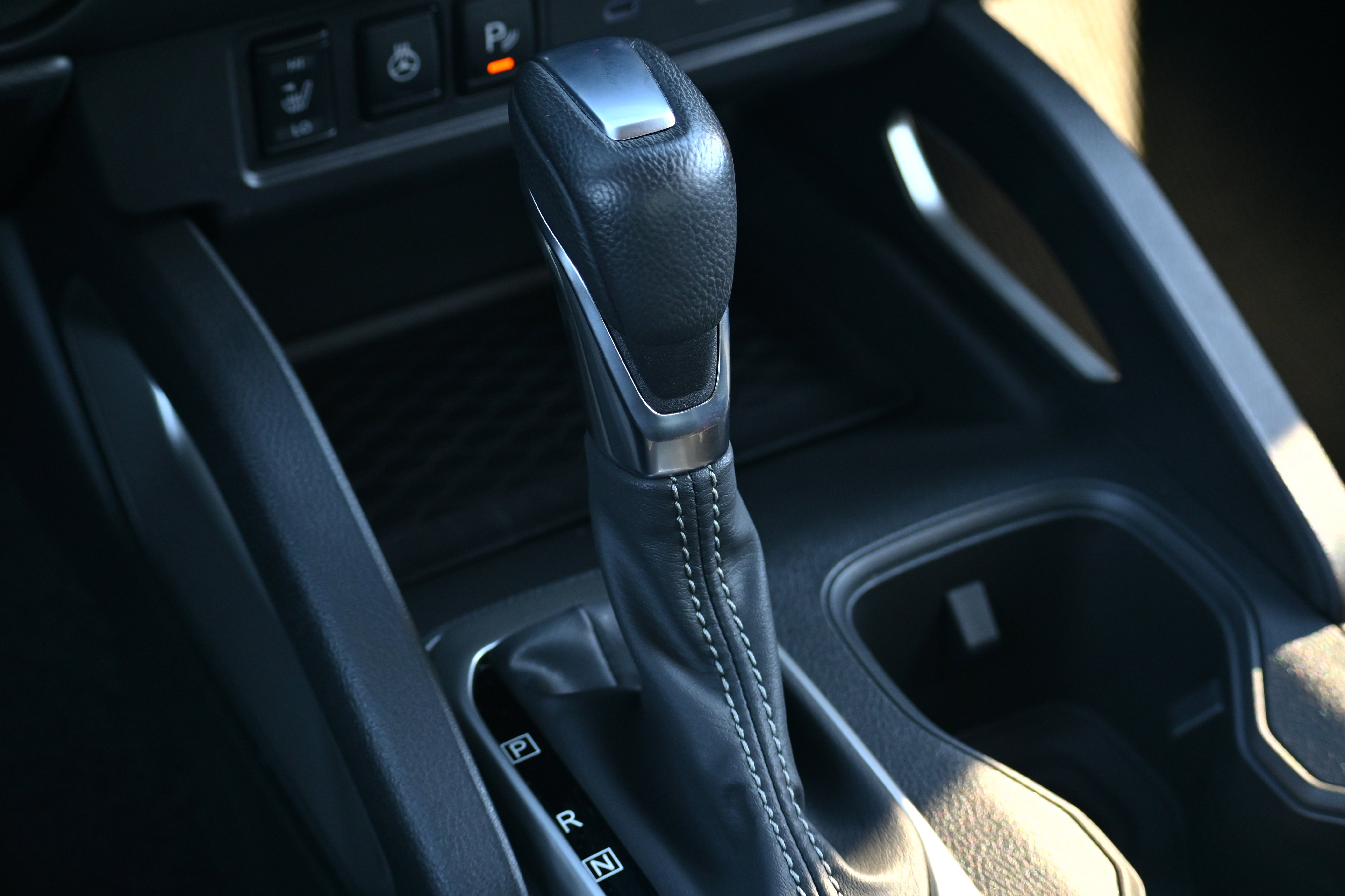 Used 2024 Nissan Frontier SL w/ Technology Package image 27