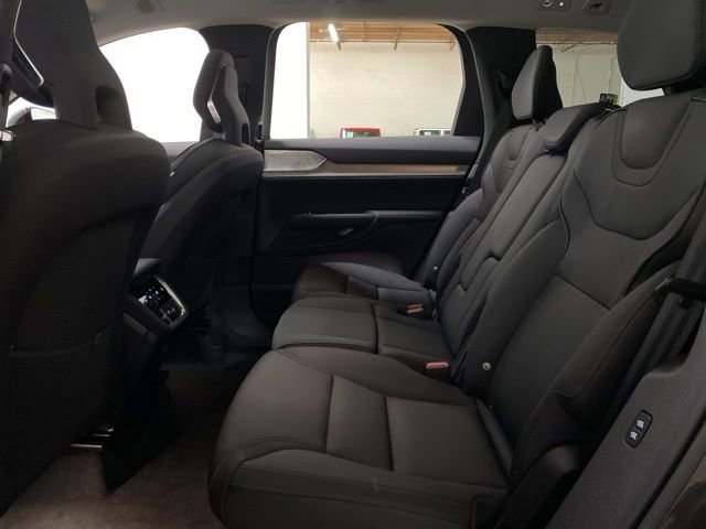 Used 2025 Volvo EX90 Ultra AWD/4WD image 46