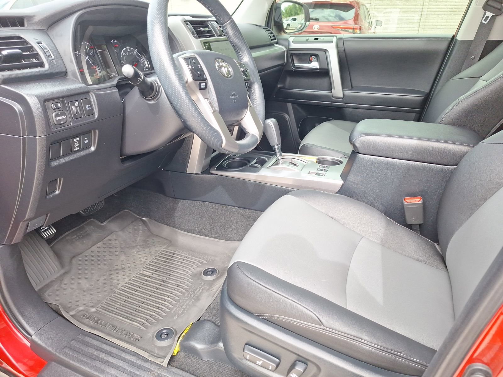 Used 2024 Toyota 4Runner SR5 Premium w/ Moonroof Package image 14