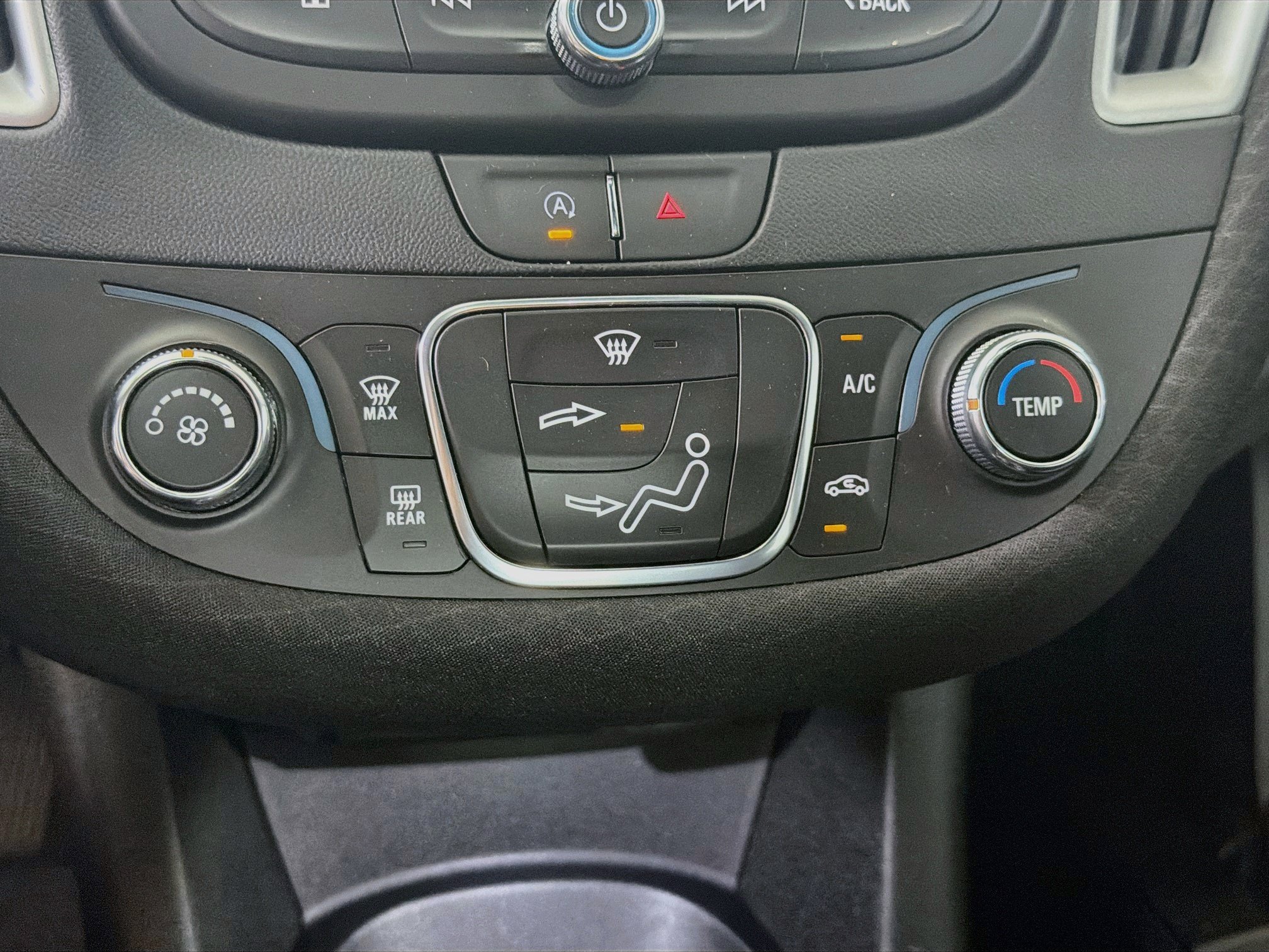Used 2023 Chevrolet Malibu RS w/ LPO, Floor Liner Package FWD image 22