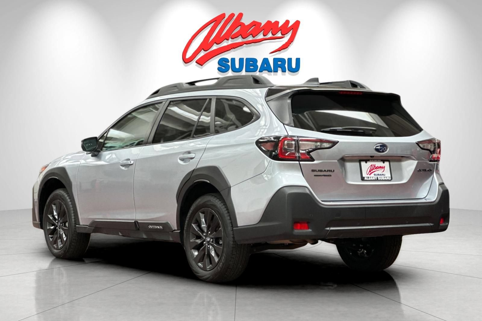 Used 2025 Subaru Outback Onyx Edition AWD/4WD image 7