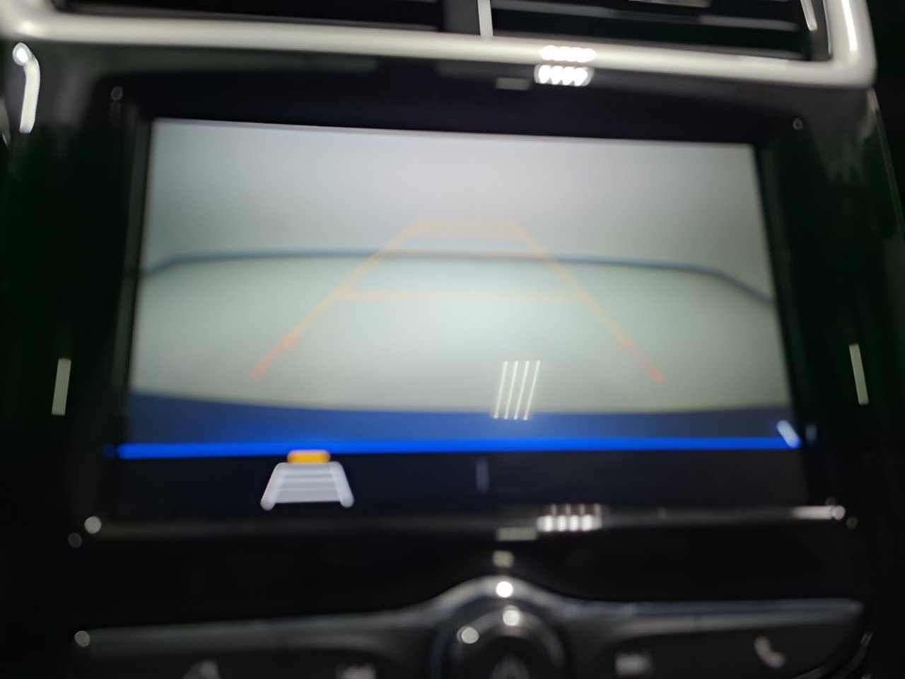 Used 2019 Chevrolet Sonic LT w/ Convenience Package FWD image 28