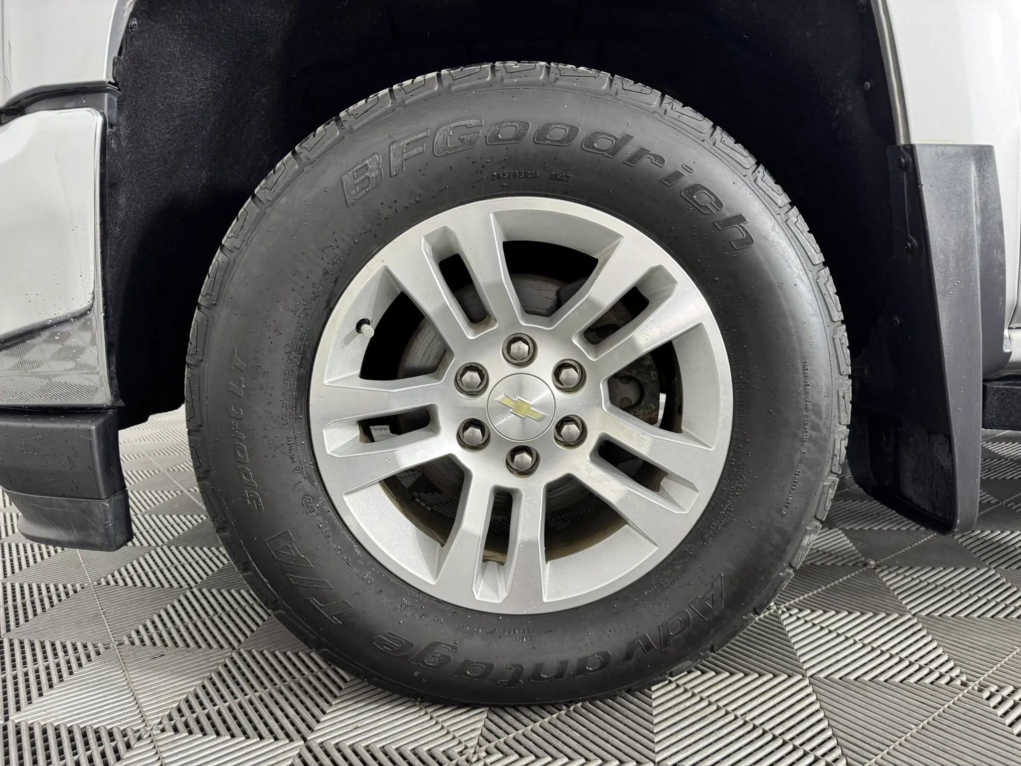 Used 2016 Chevrolet Silverado 1500 LT w/ All Star Edition image 41