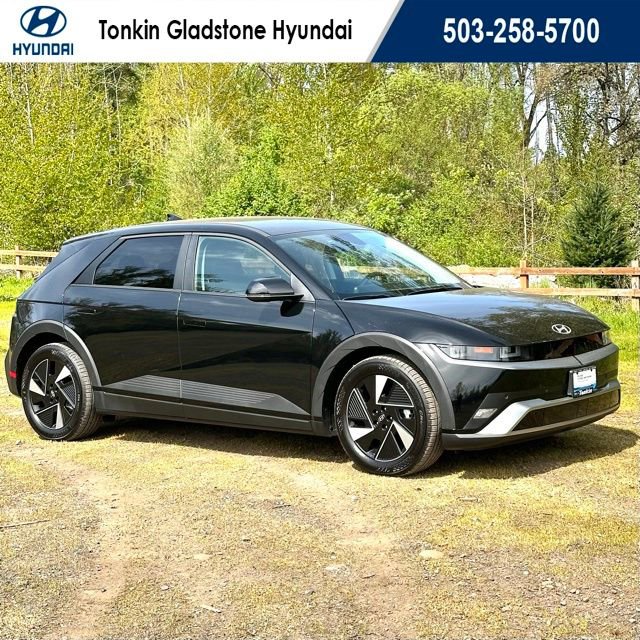 Certified 2025 Hyundai Ioniq 5 SE