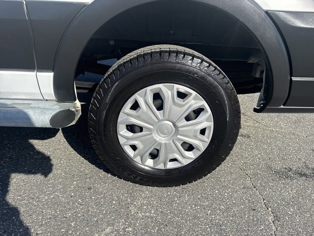 Used 2023 Ford Transit 250 Low Roof w/ Exterior Upgrade Package image 24