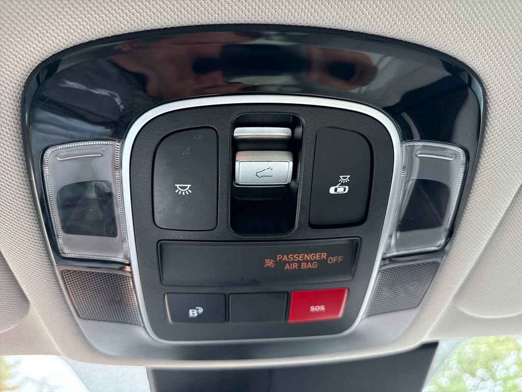 Certified 2024 Hyundai Sonata SEL w/ Convenience Package FWD image 36