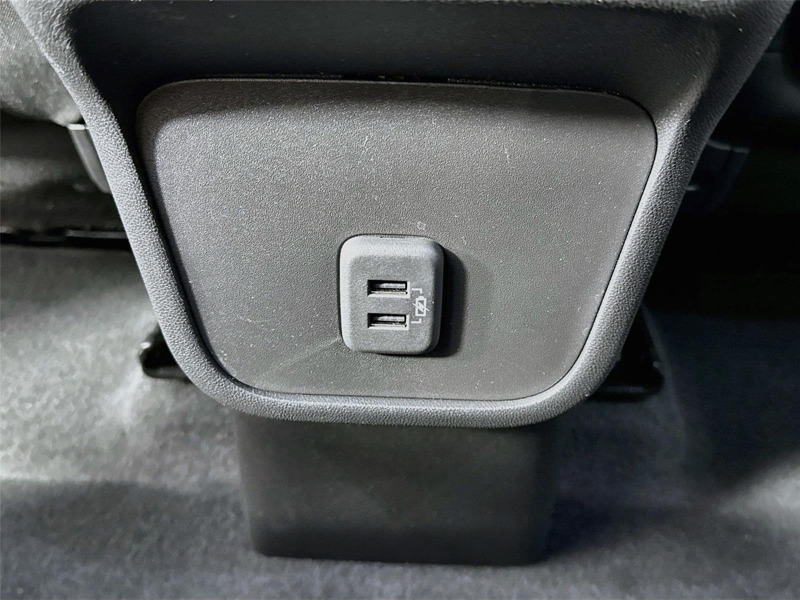 Used 2023 GMC Terrain SLE w/ Driver Convenience Package FWD image 26