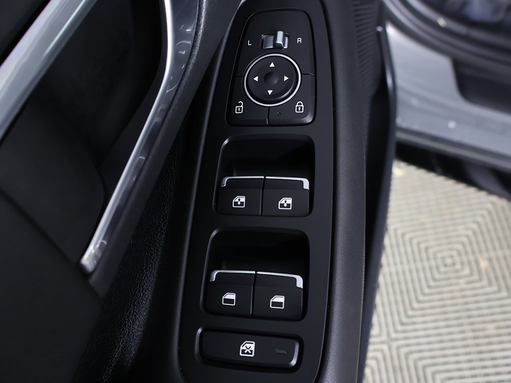 Used 2023 Hyundai Sonata SEL w/ Cargo Package image 34