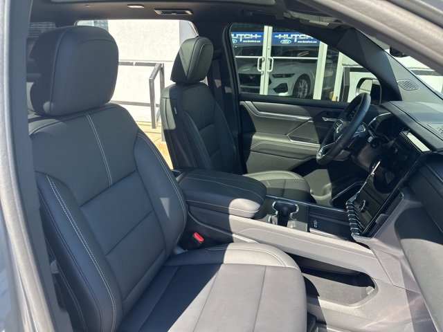 Used 2025 GMC Acadia Elevation w/ Elevation Premium Package image 28