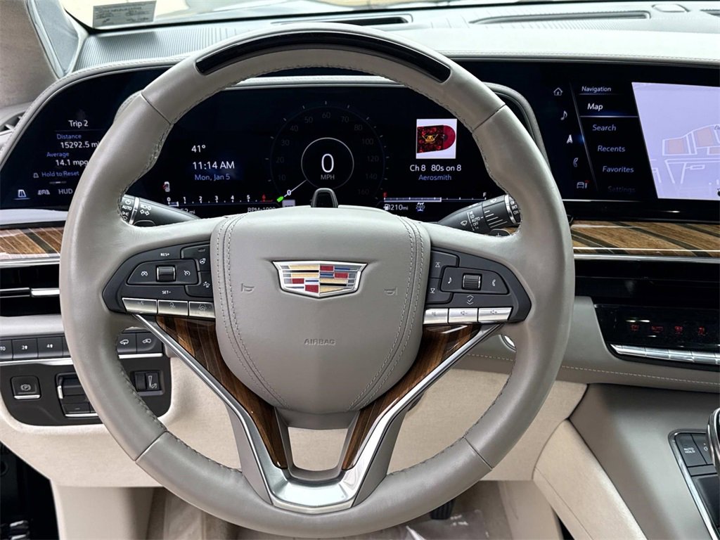 Used 2022 Cadillac Escalade ESV Premium Luxury Platinum image 21