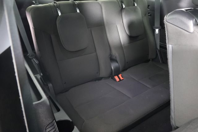 Used 2021 Ford Explorer XLT image 22