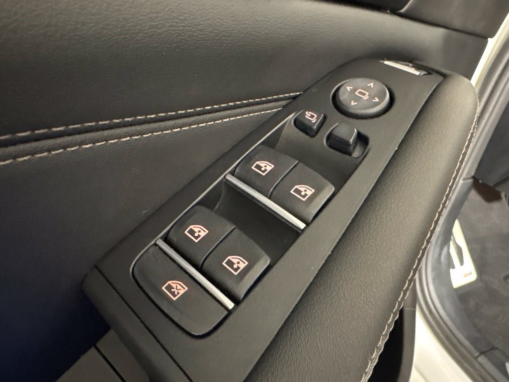 Certified 2025 BMW X5 M60i w/ Climate Comfort Package AWD/4WD image 21