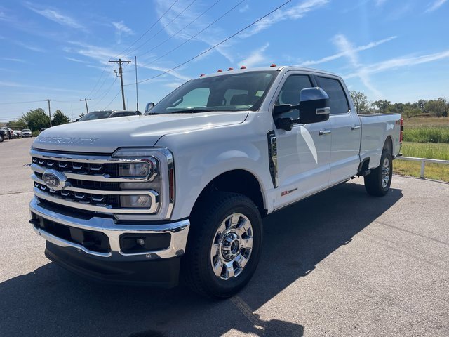 Used 2025 Ford F350 Lariat w/ Lariat Ultimate Package image 1