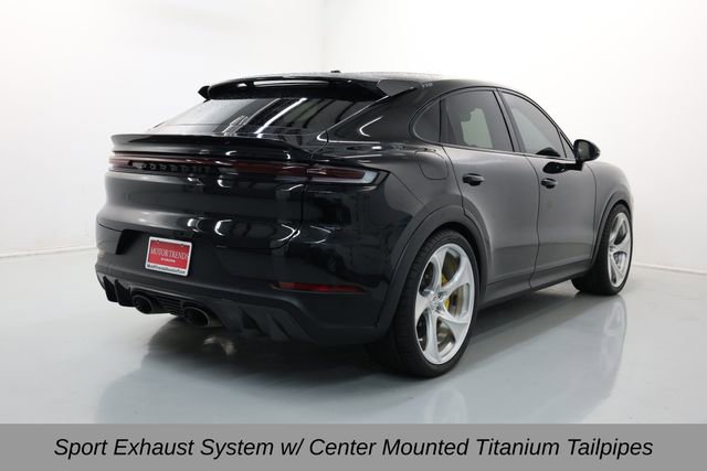 Used 2024 Porsche Cayenne Turbo GT AWD/4WD image 40