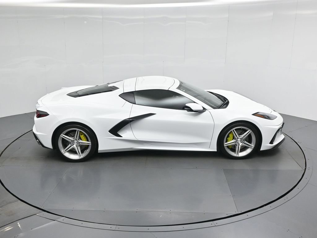 Used 2023 Chevrolet Corvette Stingray Preferred Cpe w/ Z51 Performance Package RWD image 32