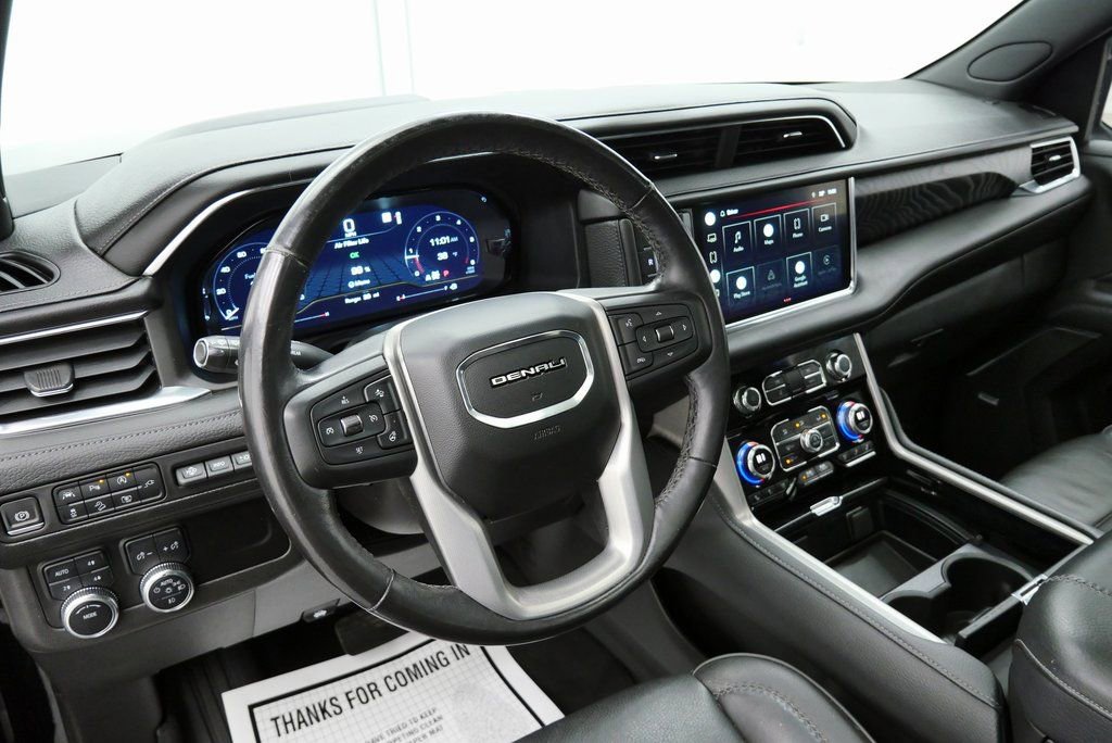 Used 2022 GMC Yukon Denali image 11