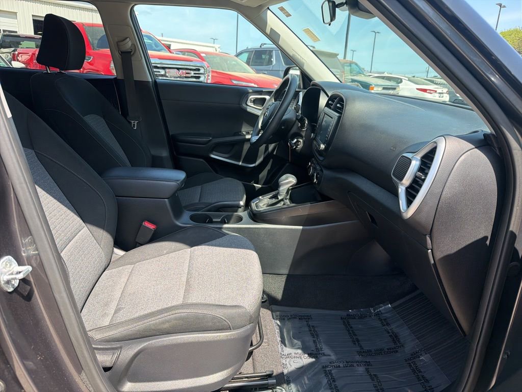 Used 2021 Kia Soul S image 31