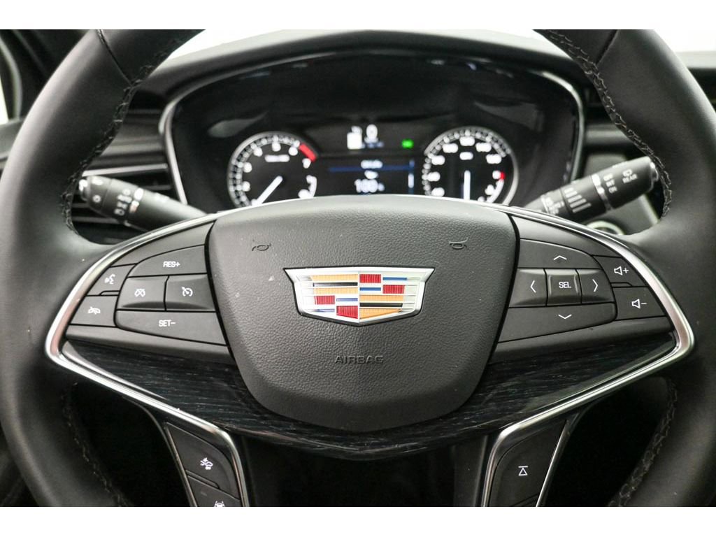 Certified 2025 Cadillac XT5 Premium Luxury image 36