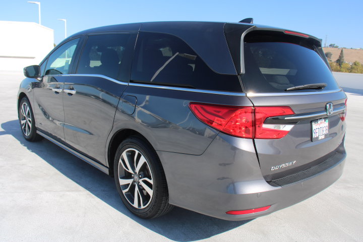 Used 2023 Honda Odyssey Touring image 5