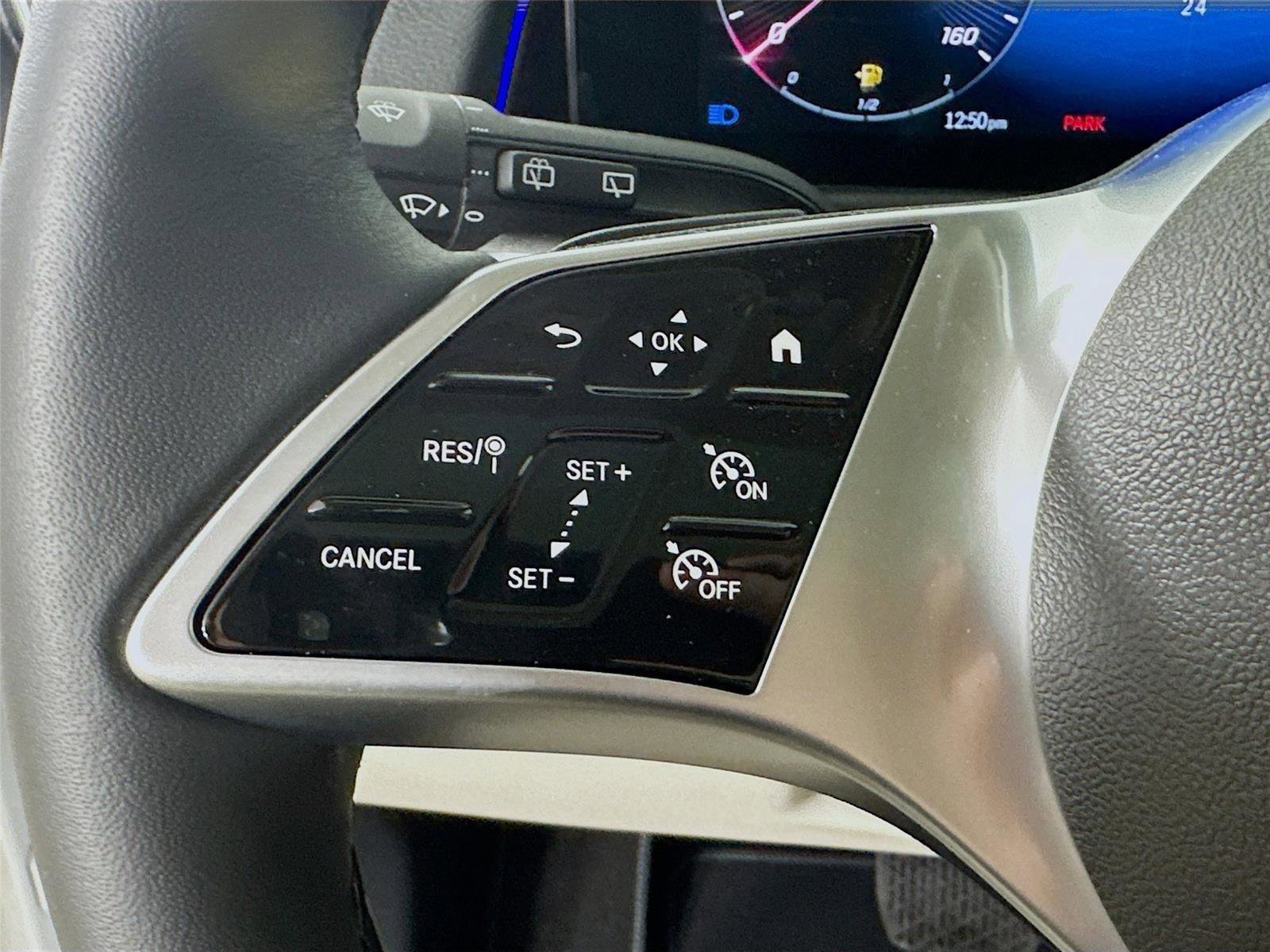 Used 2026 Mercedes-Benz GLB 250 4MATIC image 12