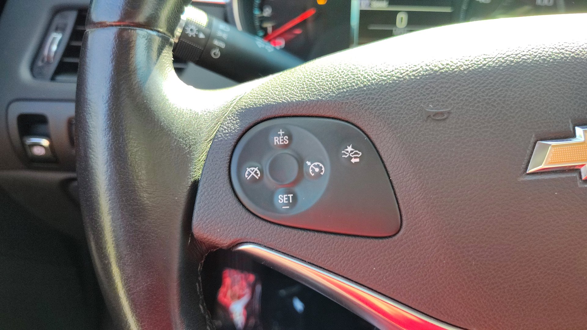 Used 2015 Chevrolet Impala LTZ image 14