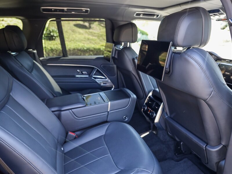 Used 2023 Land Rover Range Rover Autobiography AWD/4WD image 20
