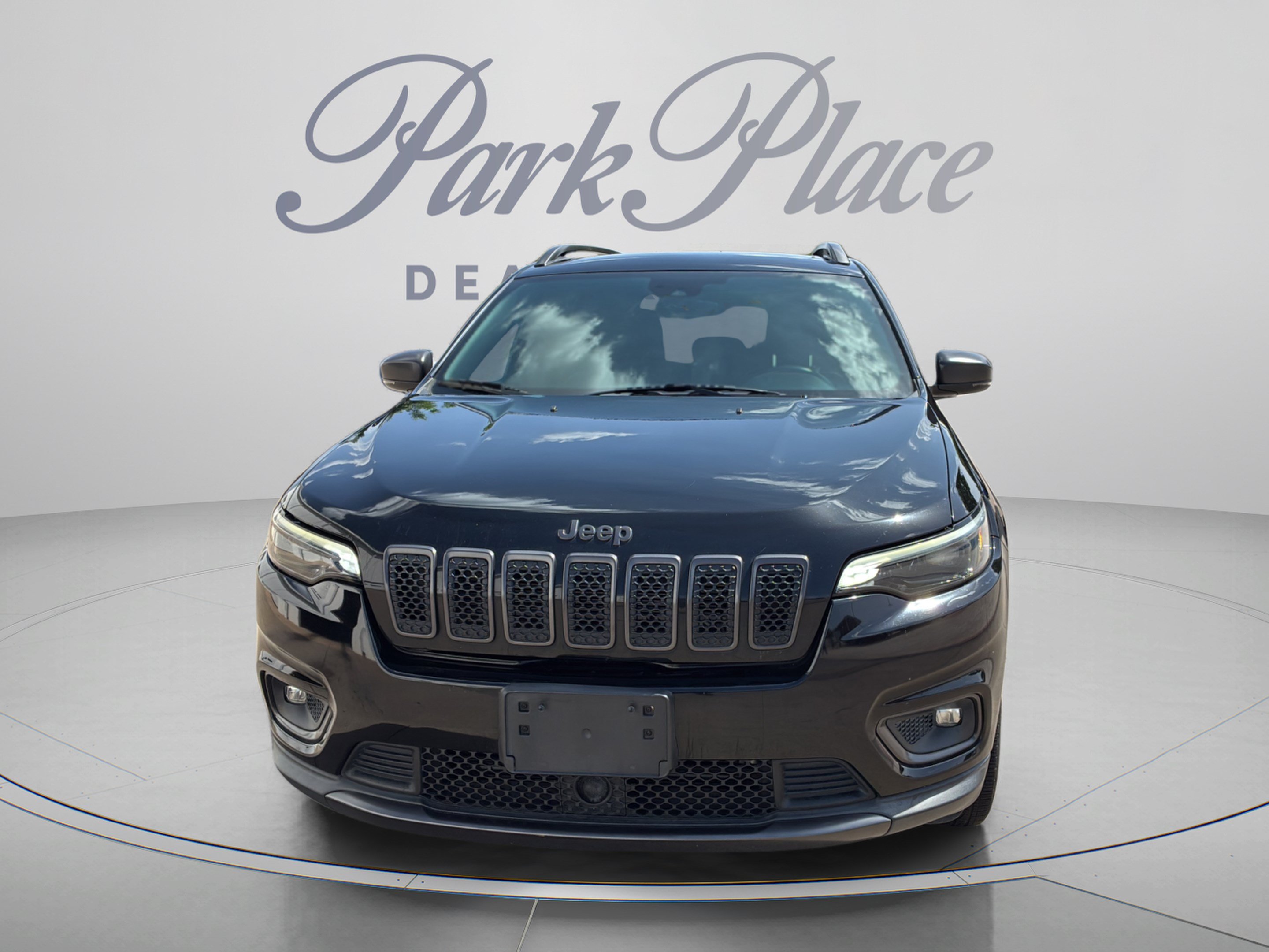Used 2021 Jeep Cherokee Latitude Lux 80th Anniv w/ Quick Order Package 26U 80TH FWD image 9