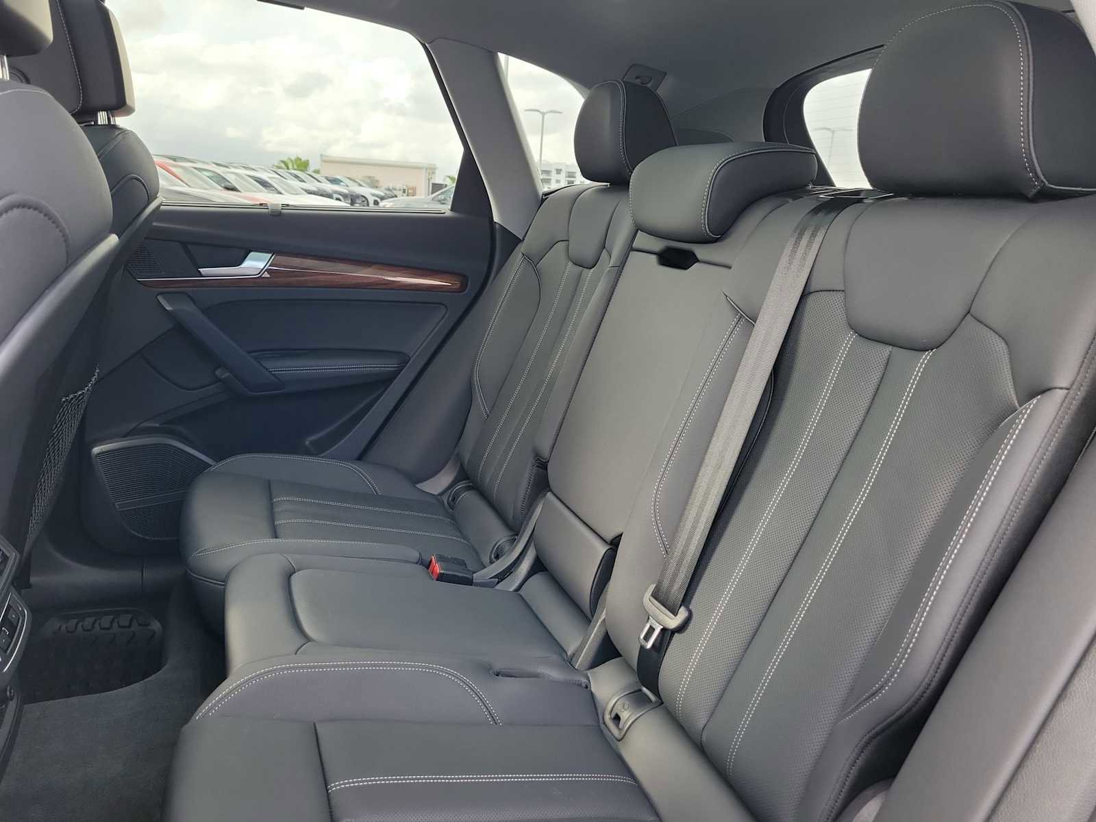 Used 2023 Audi Q5 2.0T Prestige image 19