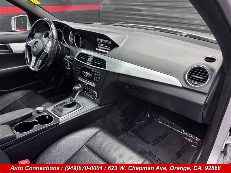 Used 2014 Mercedes-Benz C 250 Luxury image 10
