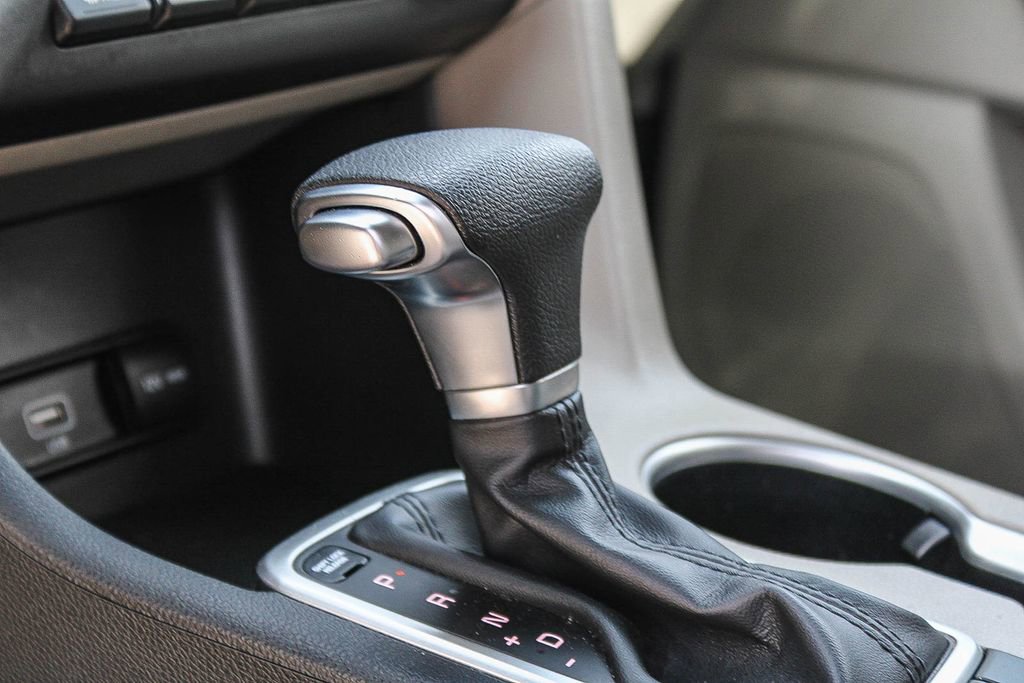 Used 2022 Kia Sportage LX image 22