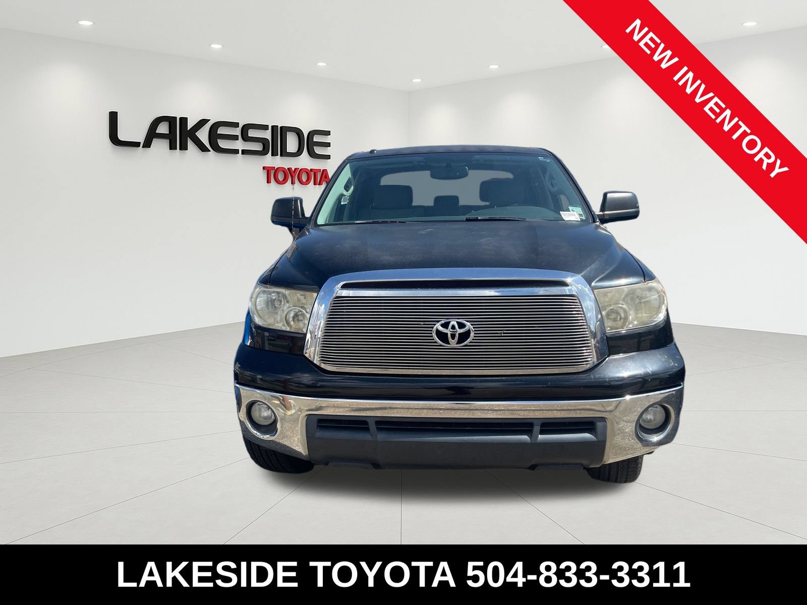 Used 2012 Toyota Tundra 2WD CrewMax w/ Tow Pkg image 2