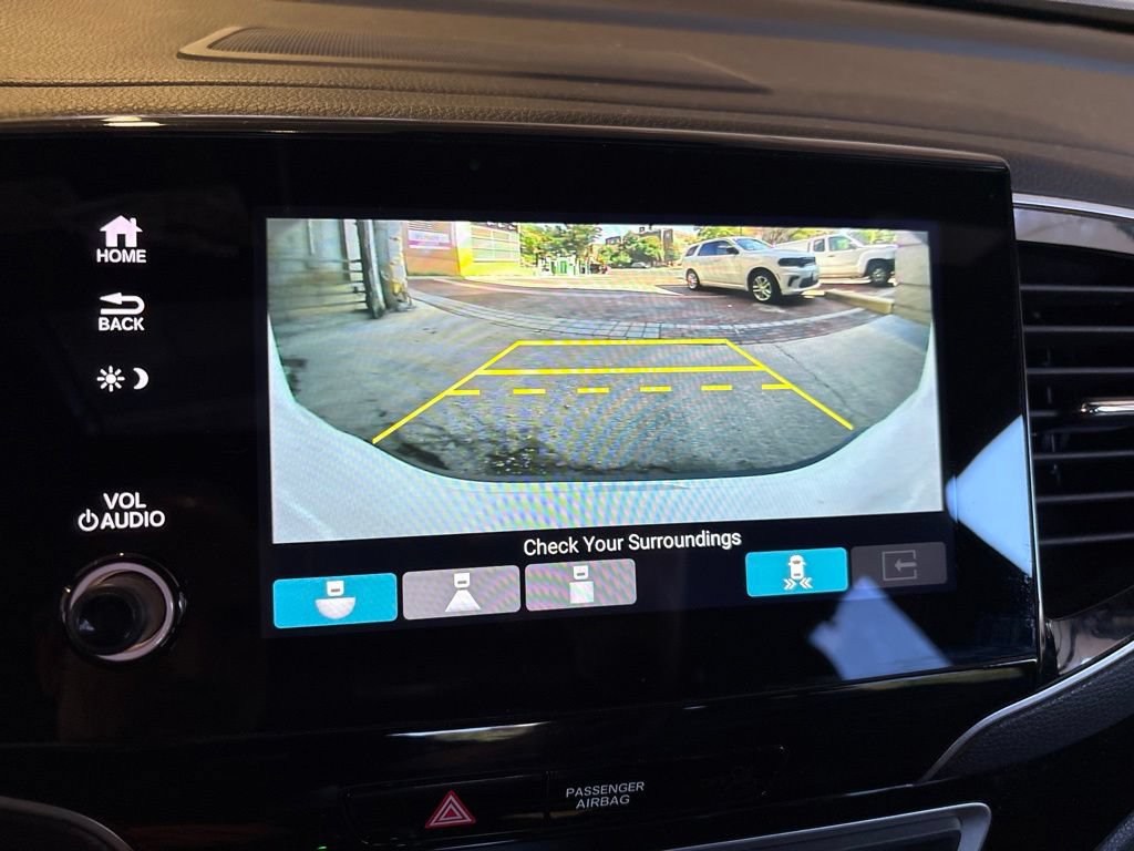 Used 2024 Honda Passport Black Edition image 17
