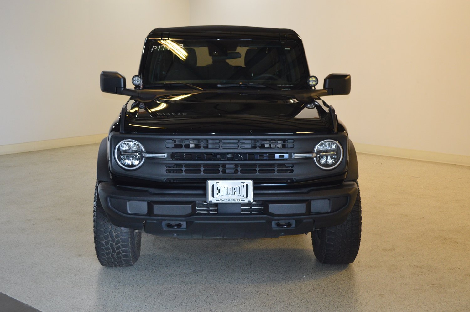 Used 2023 Ford Bronco 4-Door AWD/4WD image 8