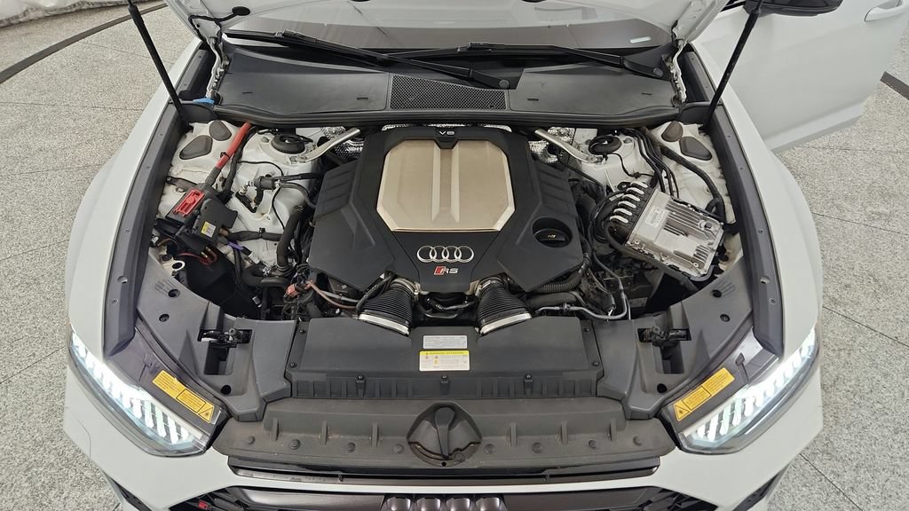 Used 2022 Audi RS 6 AWD/4WD image 58
