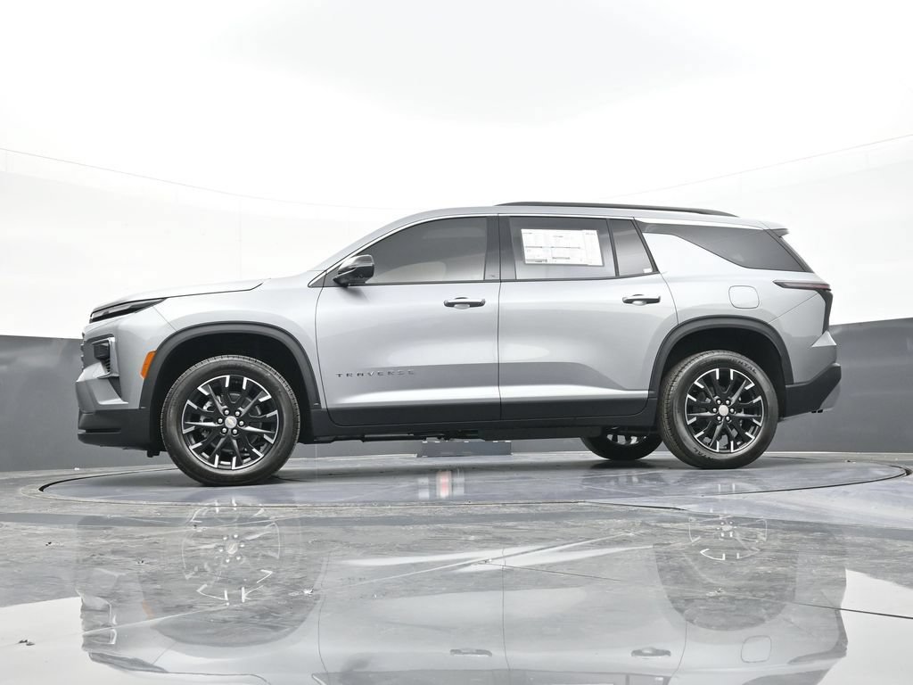 New 2026 Chevrolet Traverse LT w/ Sun and Wheel Package FWD image 50