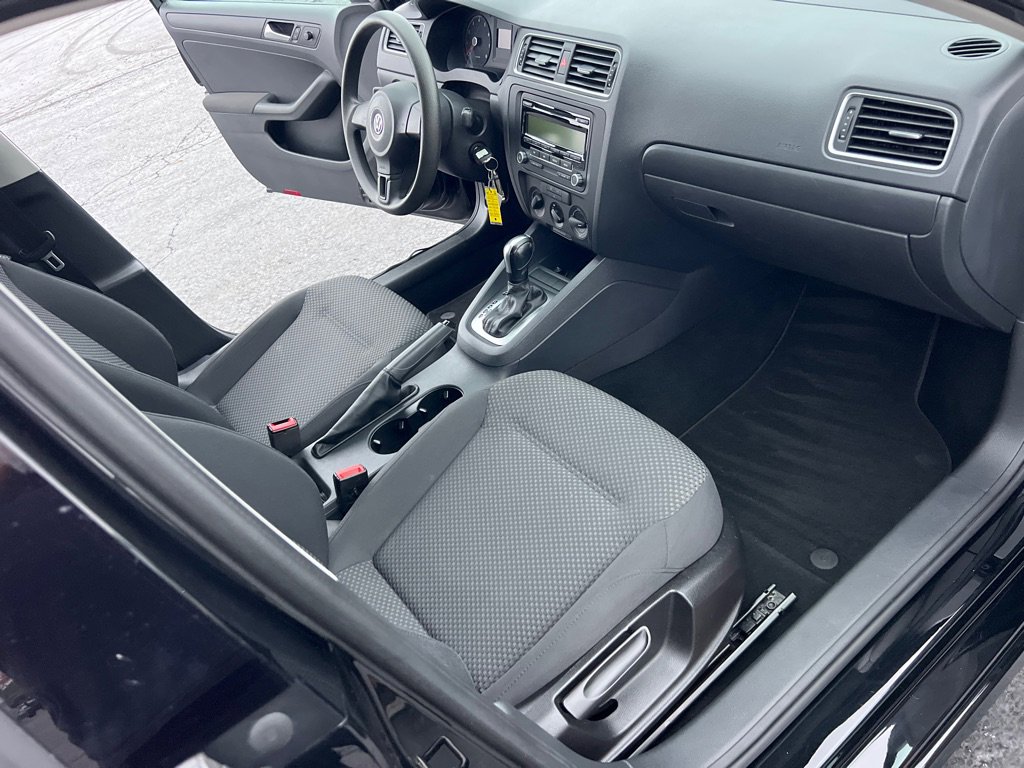 Used 2011 Volkswagen Jetta Sedan image 18