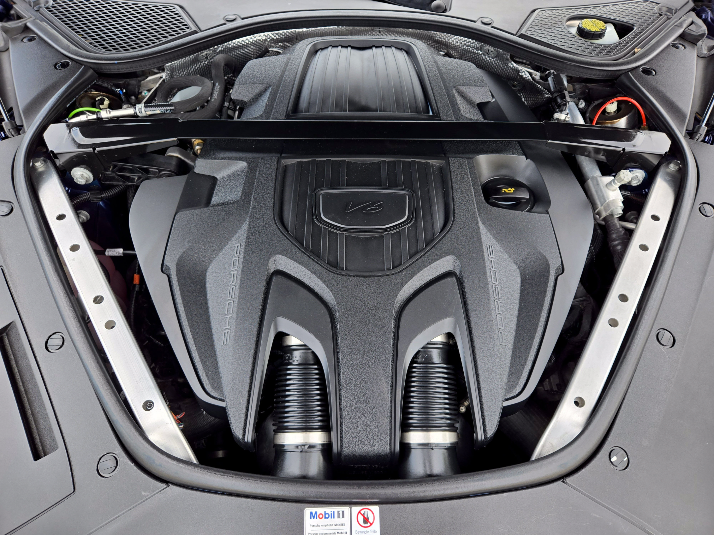 Used 2022 Porsche Panamera image 29