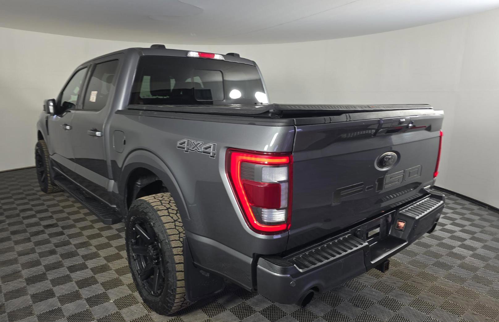 Used 2023 Ford F150 Lariat w/ Equipment Group 502A High image 7