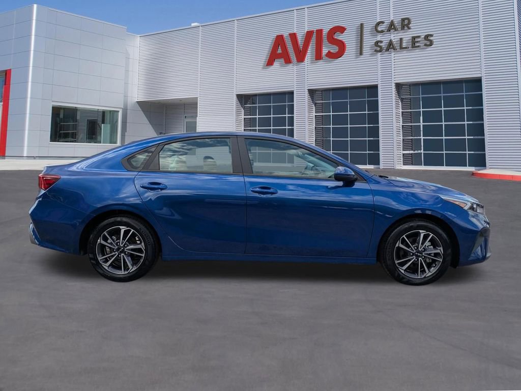 Used 2024 Kia Forte LXS FWD image 5