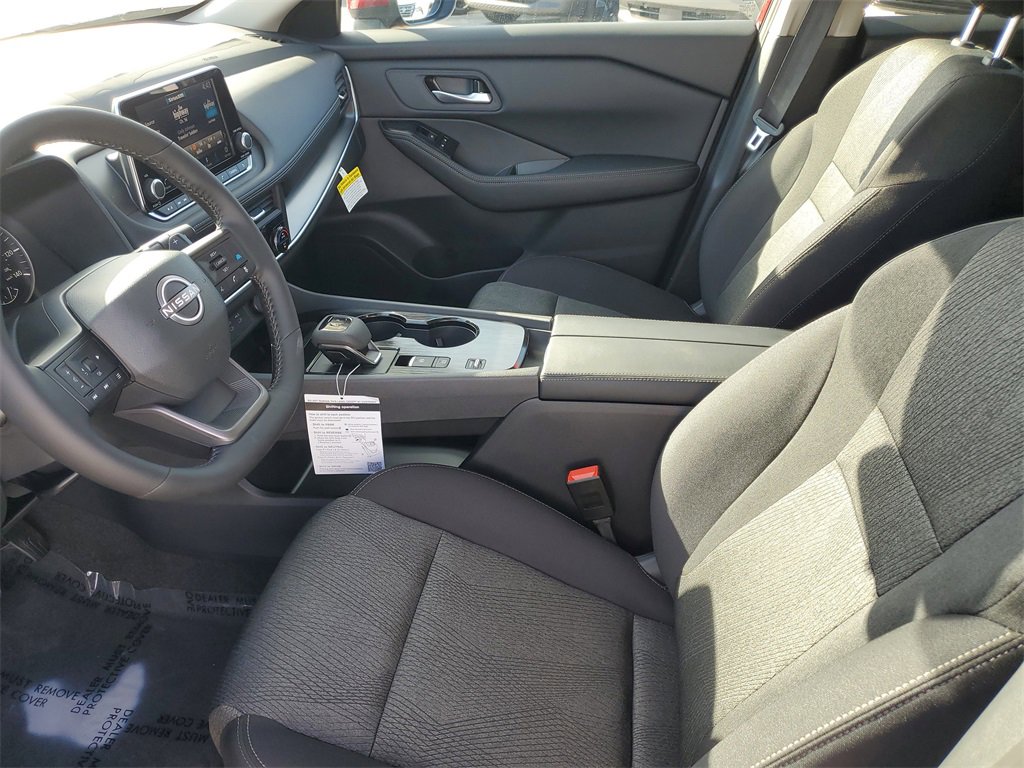 New 2026 Nissan Rogue SV image 10